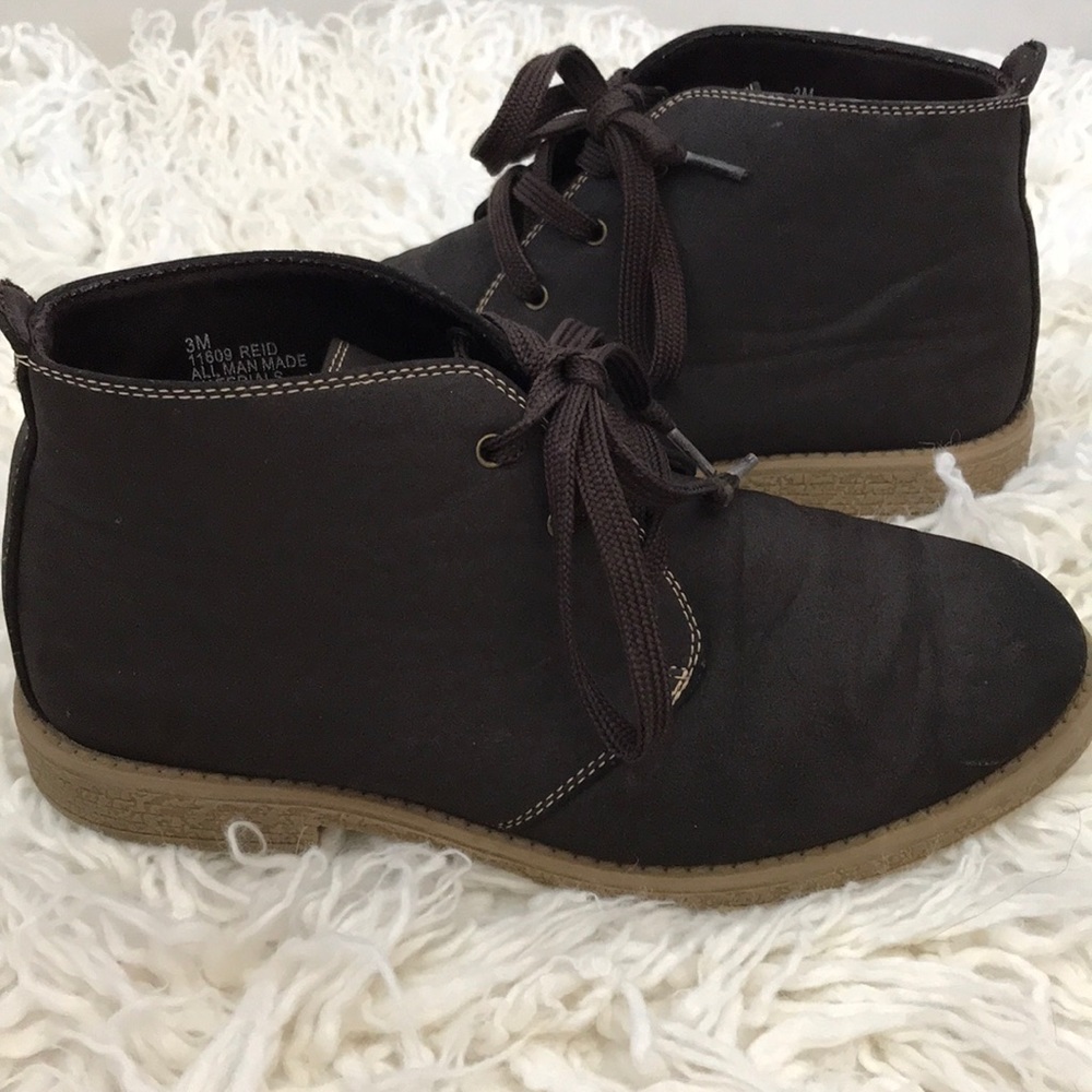 Boys brown shoes size 3